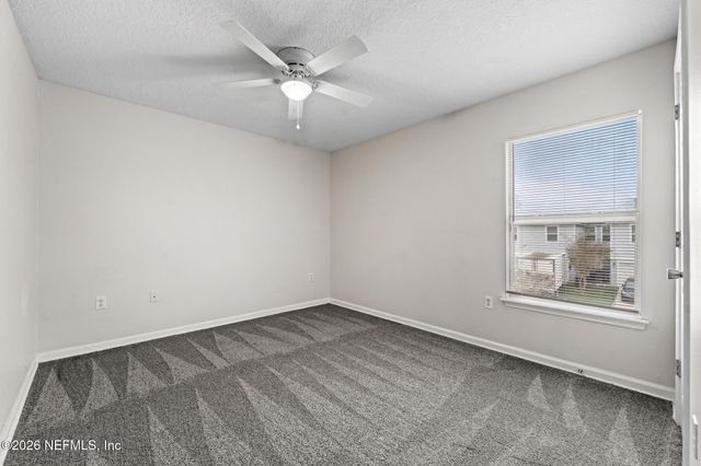 8446 MCGIRTS VILLAGE Lane, Jacksonville, FL 32210