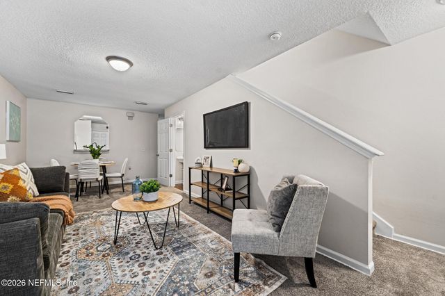 8446 MCGIRTS VILLAGE Lane, Jacksonville, FL 32210