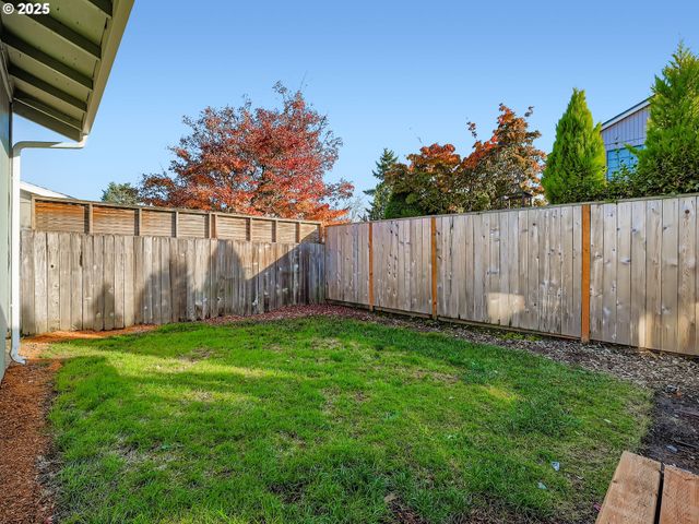 11268 Sw CHANTILLY, Wilsonville, OR 97070