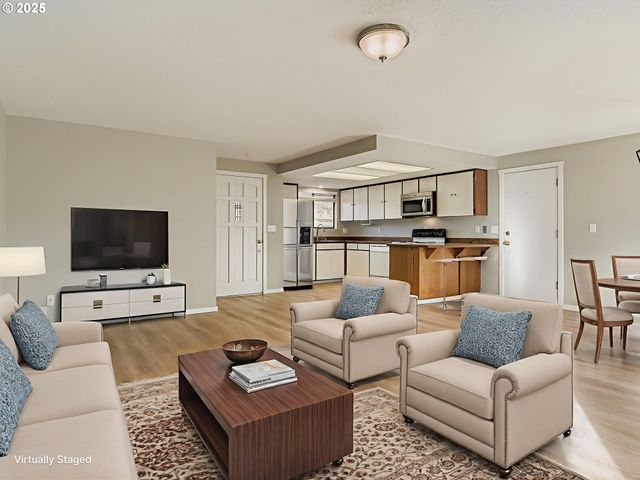 11268 Sw CHANTILLY, Wilsonville, OR 97070