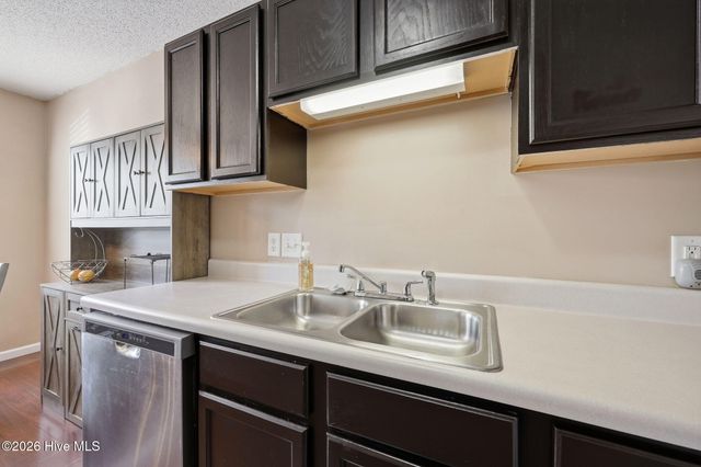 1504 Westpointe Drive, Greenville, NC 27834