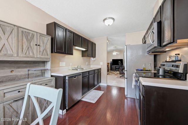 1504 Westpointe Drive, Greenville, NC 27834