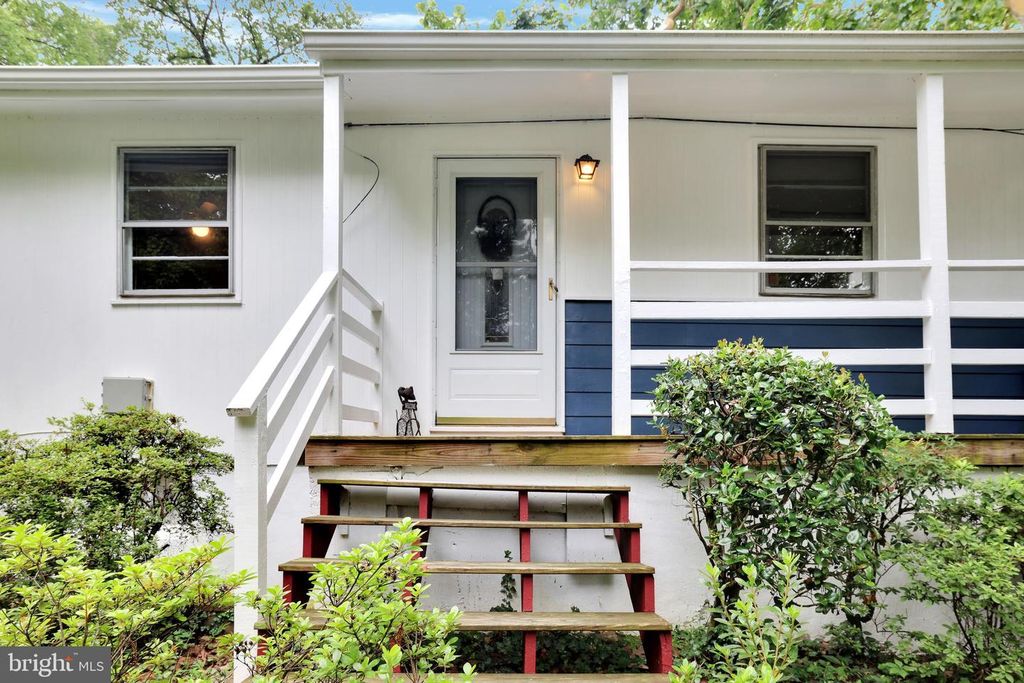 11211 VALLEY VIEW AVE, Kensington, MD 20895