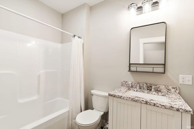 14981 Leo Creek Boulevard, Leo, IN 46765