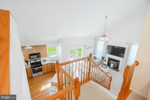 6197 OAKLAWN LN, Woodbridge, VA 22193