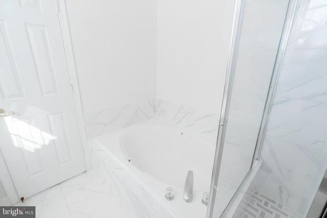 6197 OAKLAWN LN, Woodbridge, VA 22193