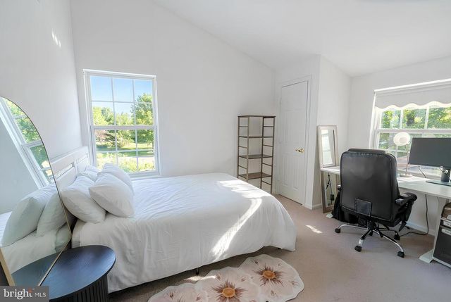 6197 OAKLAWN LN, Woodbridge, VA 22193