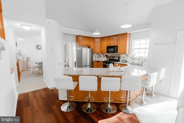 6197 OAKLAWN LN, Woodbridge, VA 22193