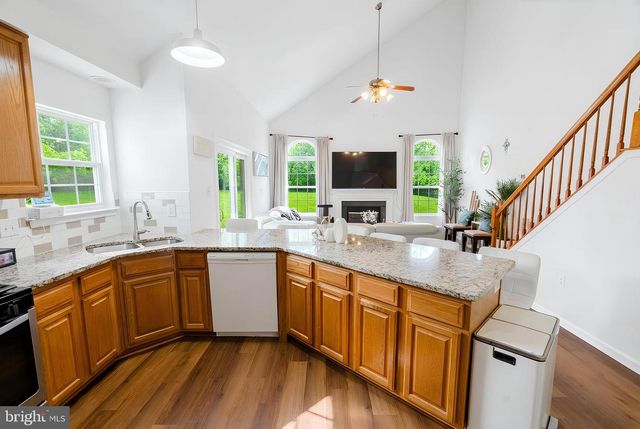 6197 OAKLAWN LN, Woodbridge, VA 22193