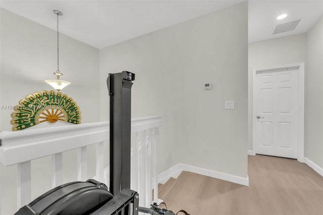 11477 SW 250th St, Homestead, FL 33032