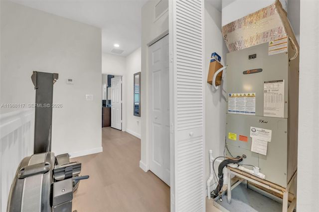 11477 SW 250th St, Homestead, FL 33032