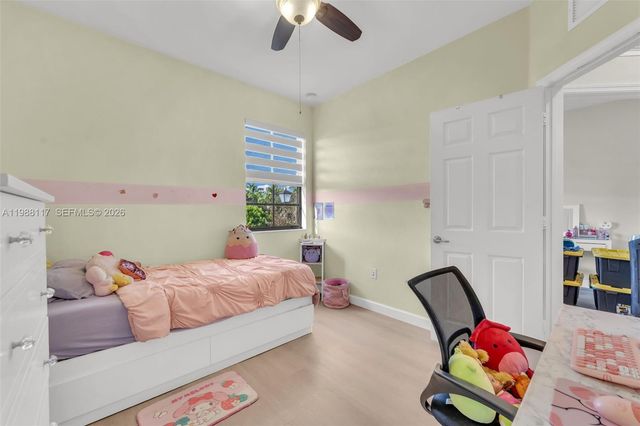 11477 SW 250th St, Homestead, FL 33032