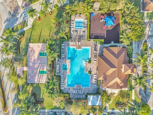 11477 SW 250th St, Homestead, FL 33032