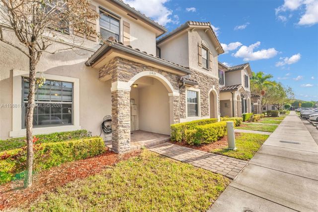 11477 SW 250th St, Homestead, FL 33032