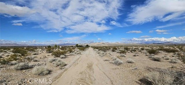 800 Donaldson Road, Lucerne Valley, CA 92356