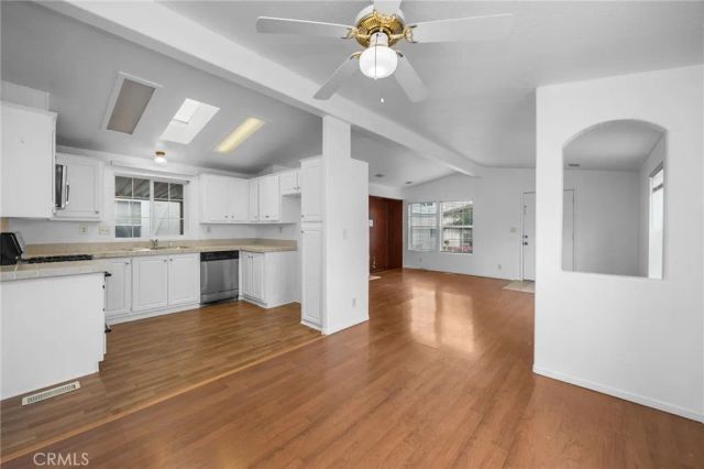 19127 Pioneer 76, Artesia, CA 90701