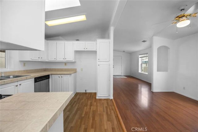 19127 Pioneer 76, Artesia, CA 90701