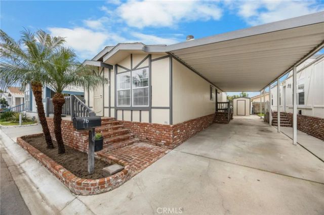 19127 Pioneer 76, Artesia, CA 90701