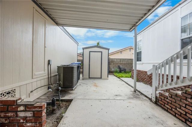 19127 Pioneer 76, Artesia, CA 90701