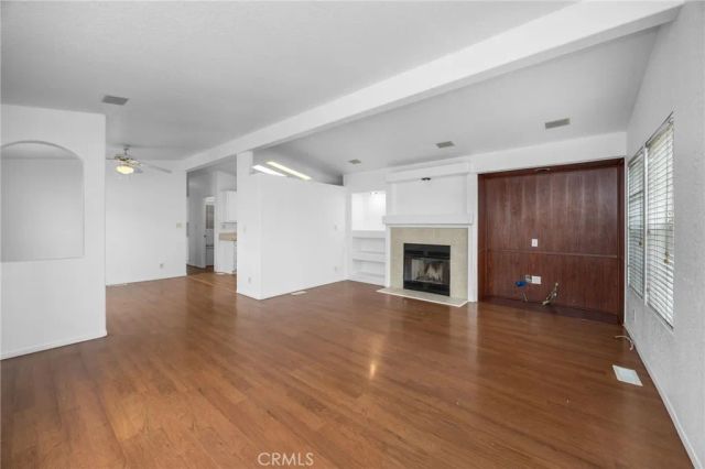 19127 Pioneer 76, Artesia, CA 90701