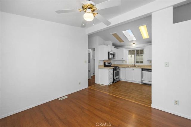 19127 Pioneer 76, Artesia, CA 90701