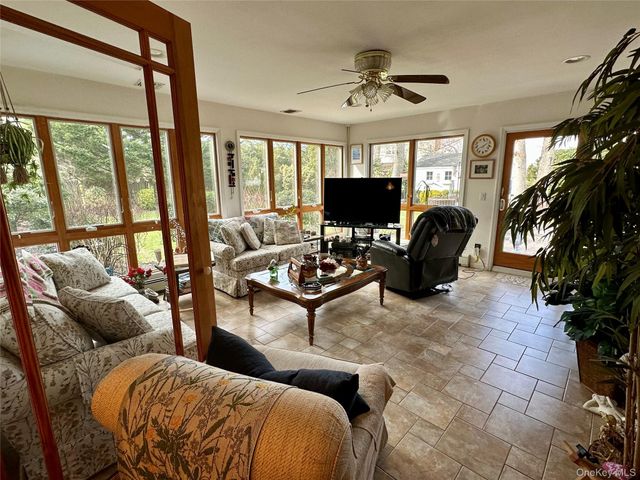 46 Wilmont Turn, Coram, NY 11727