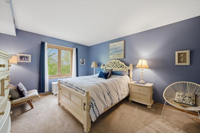 7841 W 157th Street 305, Orland Park, IL 60462