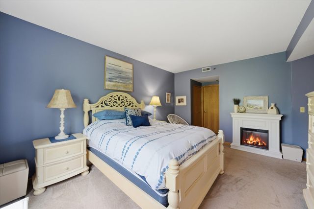 7841 W 157th Street 305, Orland Park, IL 60462