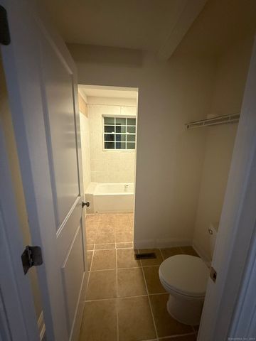 783 Naugatuck Avenue, Milford, CT 06461