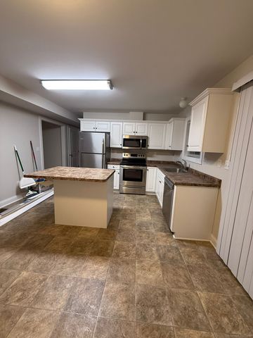 783 Naugatuck Avenue, Milford, CT 06461