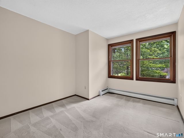 75 Airline Road, Clinton, CT 06413