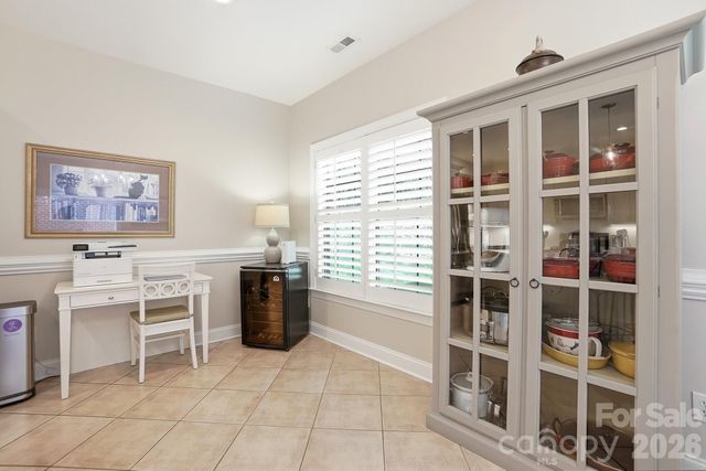 9423 Bonnie Briar Circle, Charlotte, NC 28277