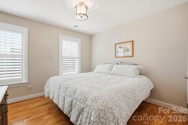 9423 Bonnie Briar Circle, Charlotte, NC 28277