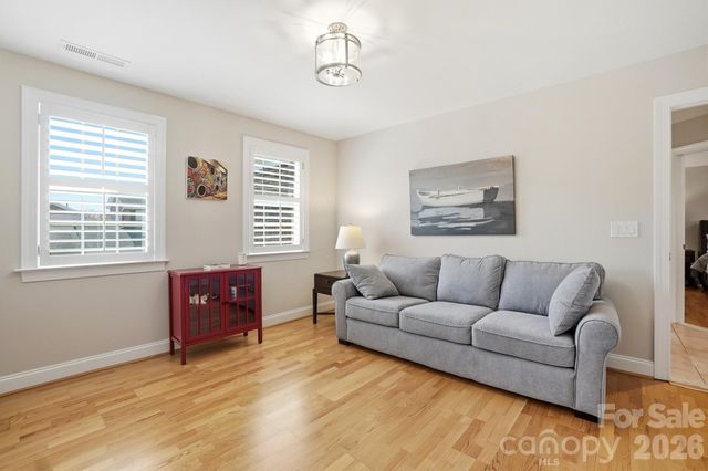 9423 Bonnie Briar Circle, Charlotte, NC 28277