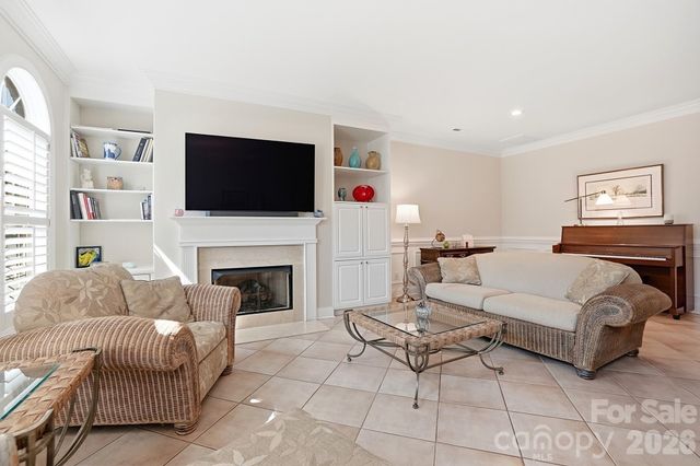 9423 Bonnie Briar Circle, Charlotte, NC 28277