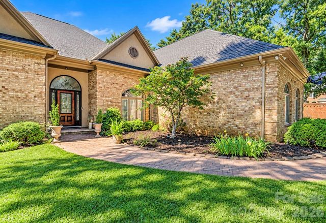 4124 Old Course Drive, Charlotte, NC 28277