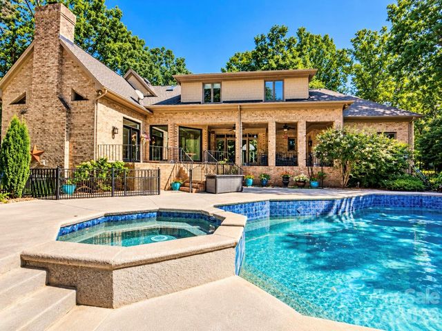 4124 Old Course Drive, Charlotte, NC 28277