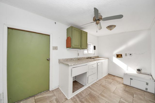 1404 Aldrich Street, Houston, TX 77055