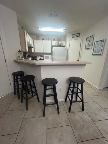 7229 Aldea DR B, Austin, TX 78745