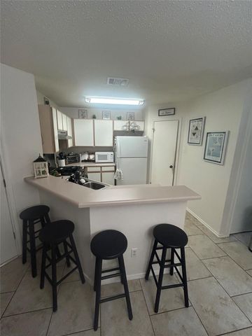 7229 Aldea DR B, Austin, TX 78745