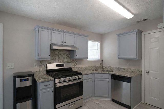 2284 Cypress Point Way, Lithonia, GA 30058