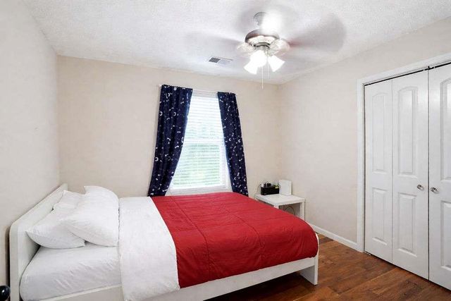 2284 Cypress Point Way, Lithonia, GA 30058