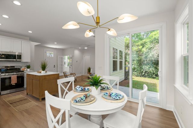 828 5th Avenue, Charleston, SC 29407