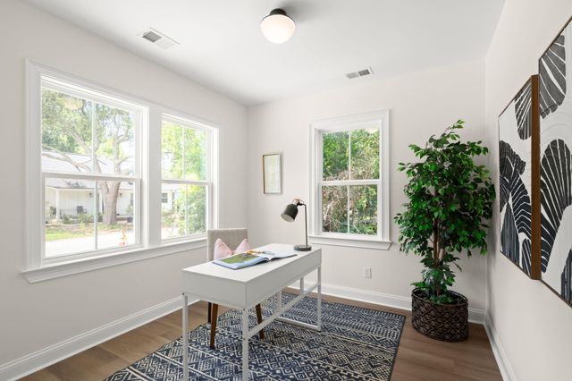828 5th Avenue, Charleston, SC 29407