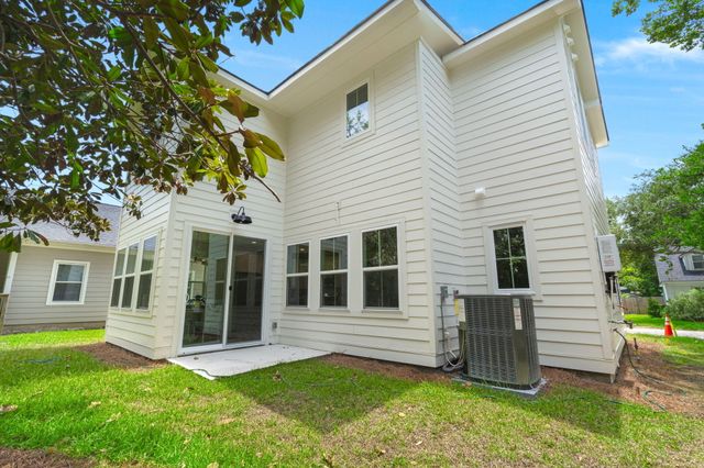 828 5th Avenue, Charleston, SC 29407