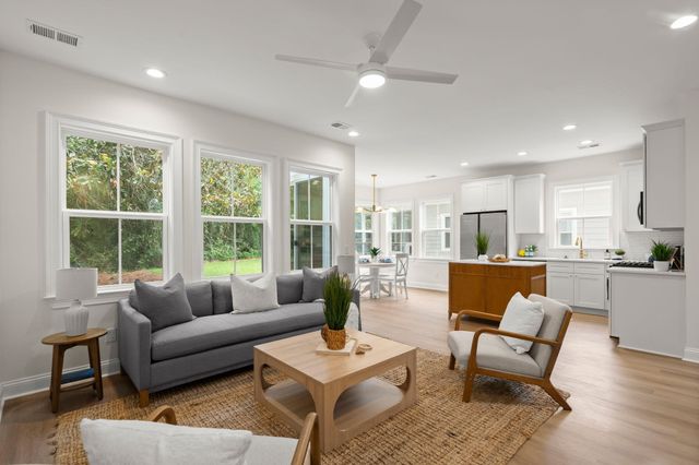 828 5th Avenue, Charleston, SC 29407
