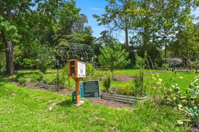828 5th Avenue, Charleston, SC 29407