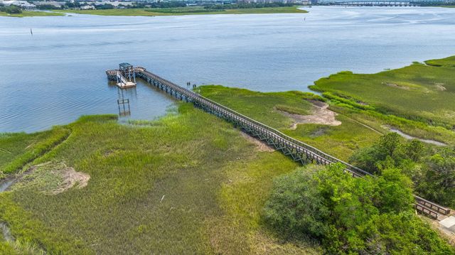828 5th Avenue, Charleston, SC 29407