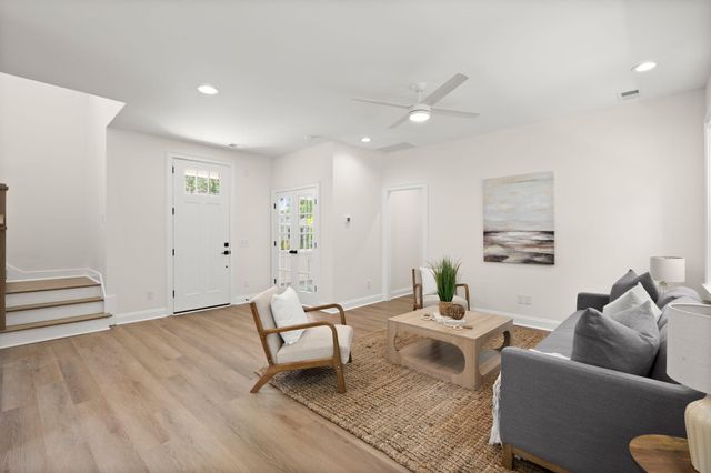 828 5th Avenue, Charleston, SC 29407