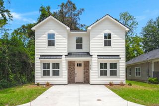 828 5th Avenue, Charleston, SC 29407